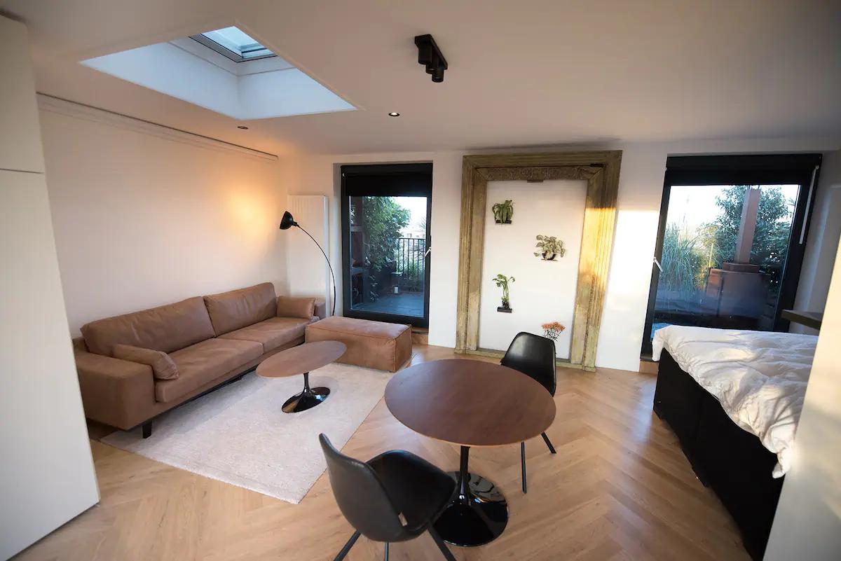 Luxury Apartment with private hot tub