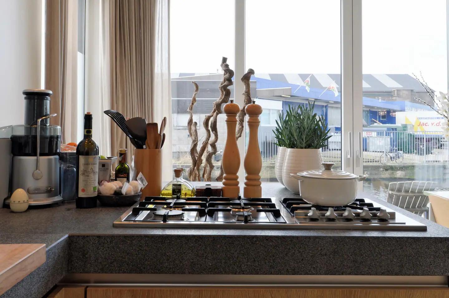 My Amsterdam Houseboat