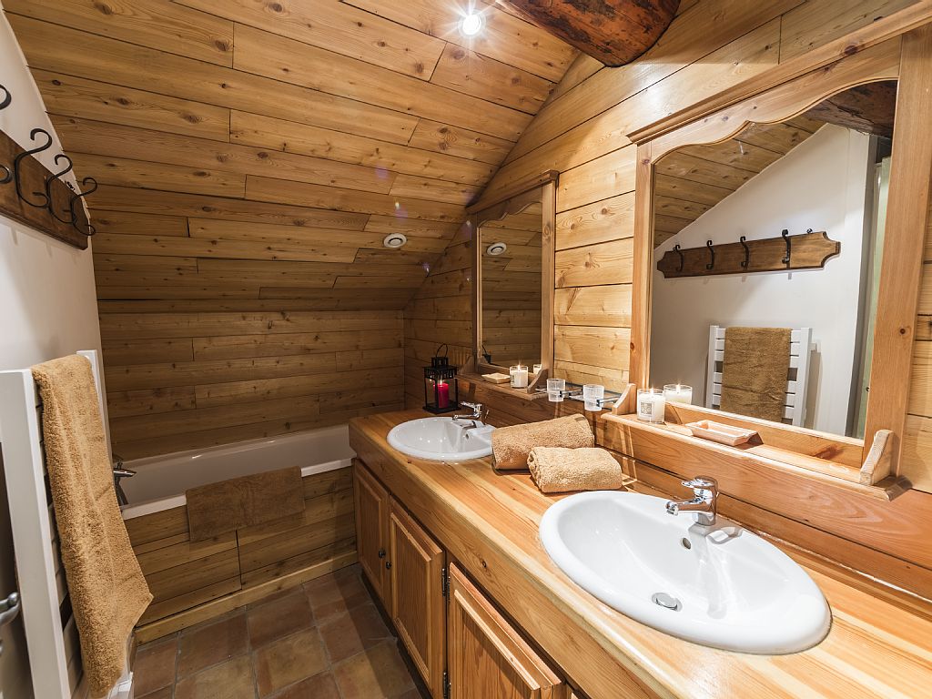 Luxury Chalet Le Joseray In Tignes