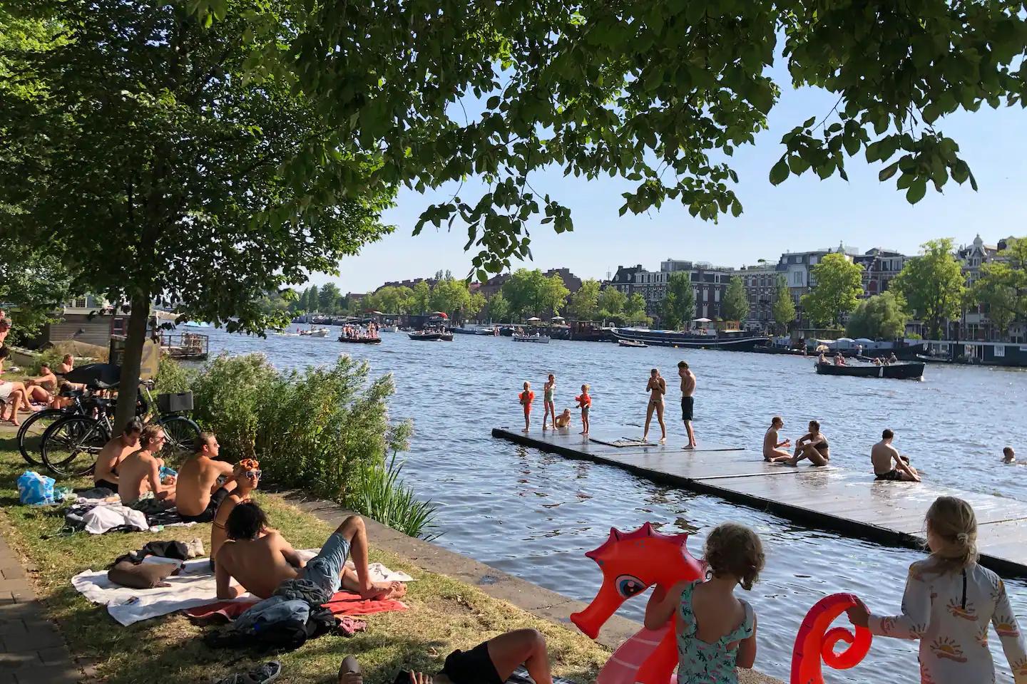 Luxury Apartment with private hot tub