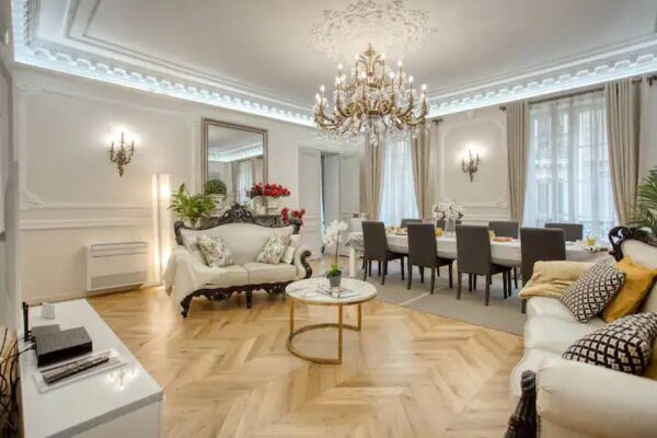 Luxurios apartemnt next to Galeries Lafayette