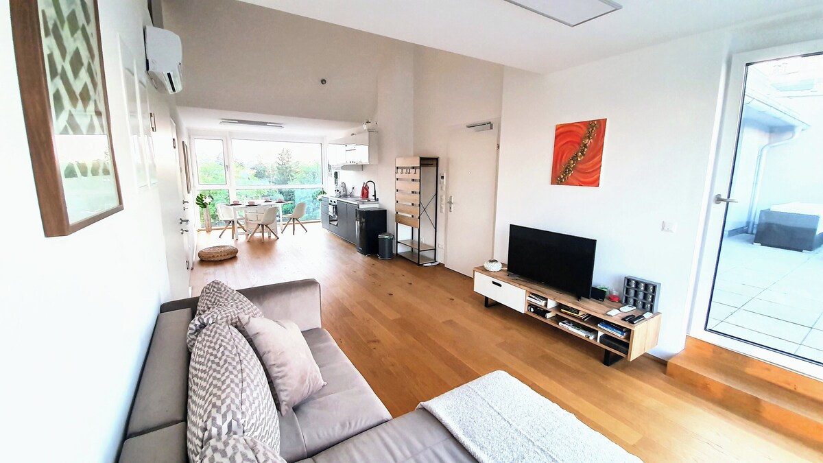 Rooftop Terrace and Pool