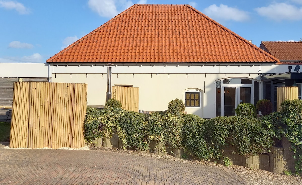 House in Oud Ade, Amsterdam