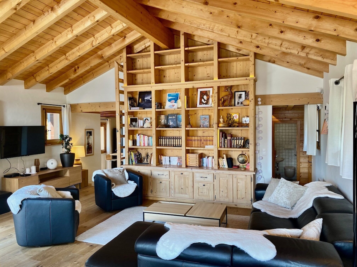 Magnifique Chalet with Mountain views