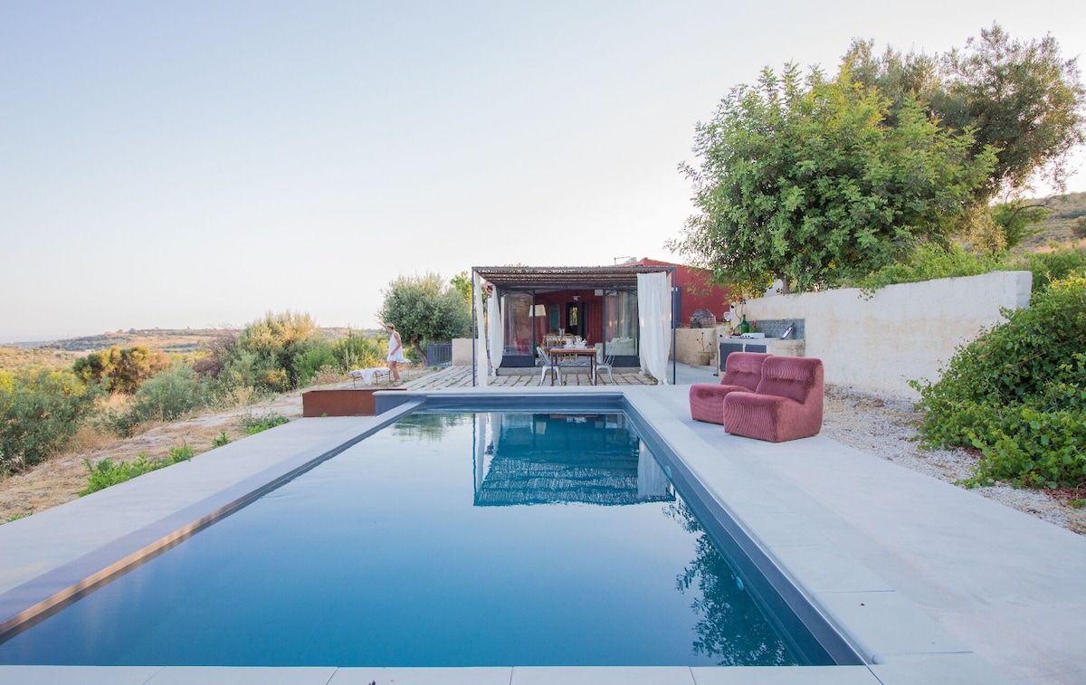 Villa with stunning views In Sicily