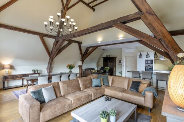 Apartment 4 bedrooms in Bruges