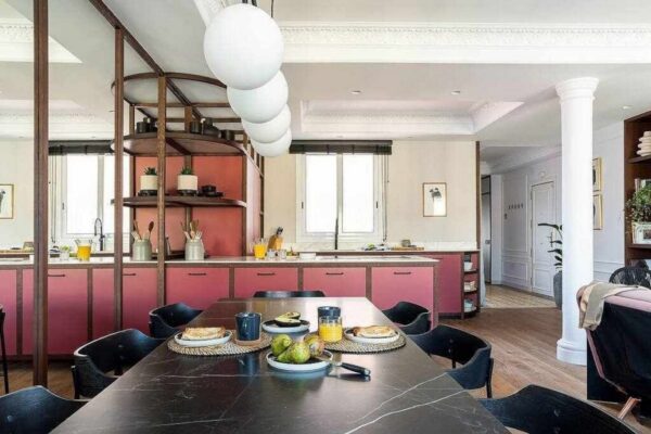 Apartment with huge 4 bedrooms