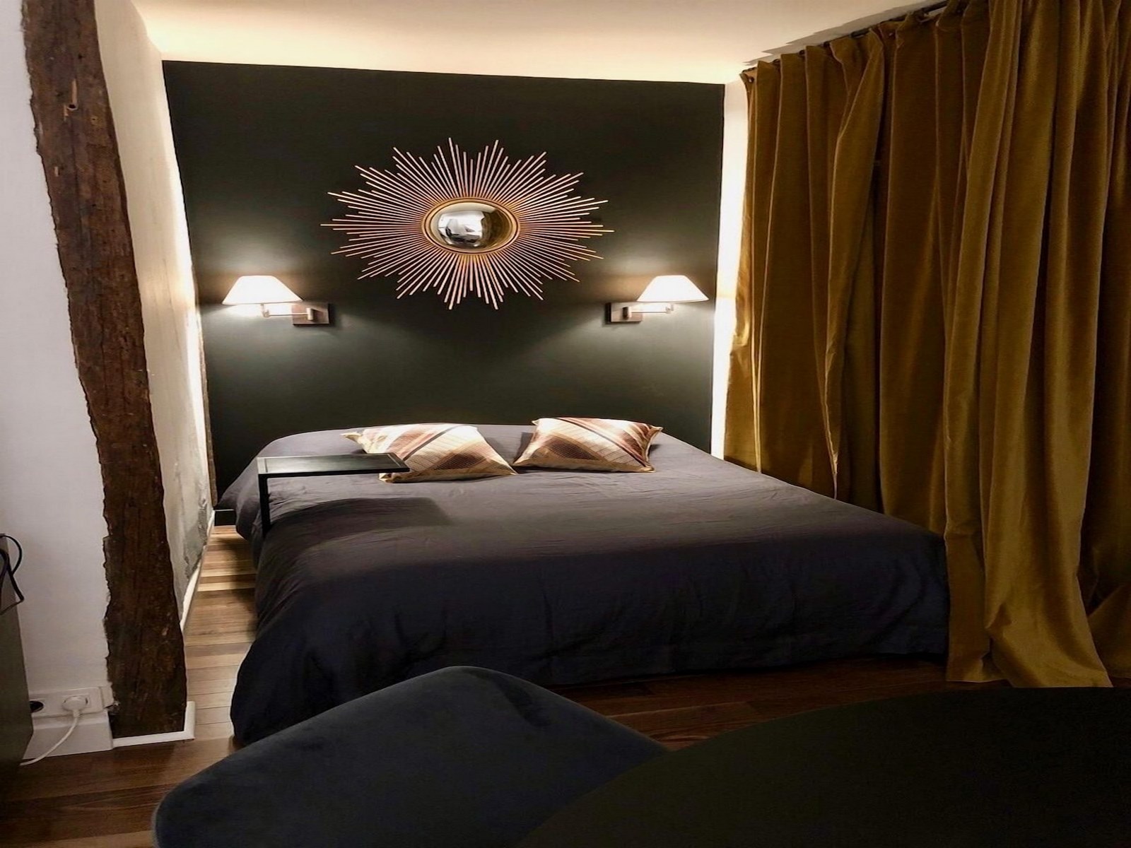 Charming flat in the heart of Paris