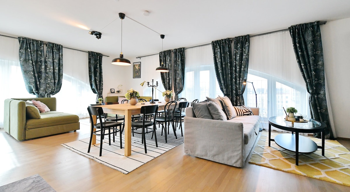 Duplex apartment near Sigmund Freud Museum